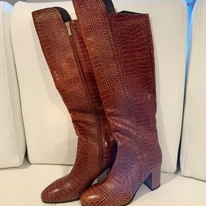 Aquatania. Knee High Textured leather boots. NWOB